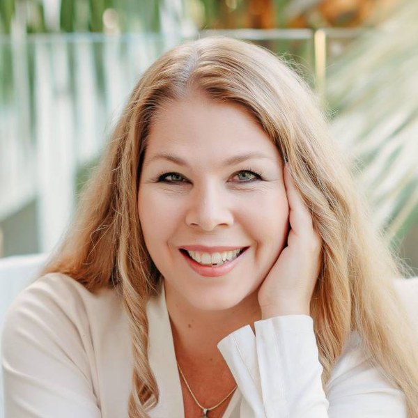 Anneloes Smitsman